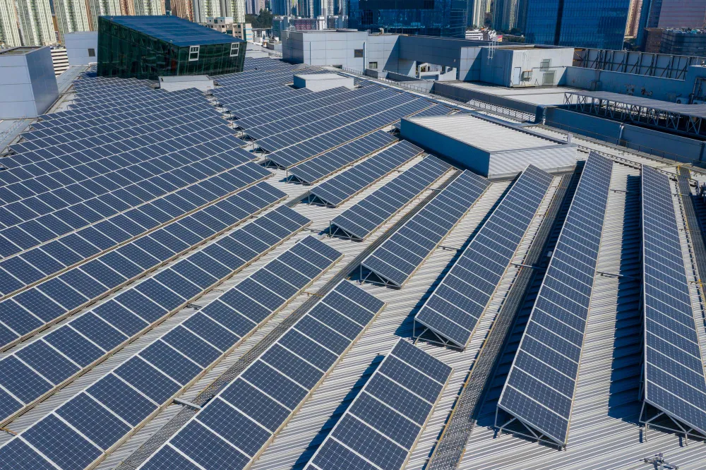 How Efficient Are Commercial Solar Panels for UK Businesses?